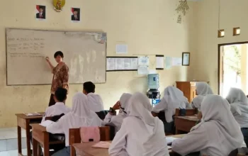 Guru Honorer dan PPPK Diusulkan Dihapus