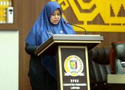 Umi Laila Sampaikan Jawaban Bupati AtasPemandangan Umum Fraksi-fraksi DPRD Pringsewu